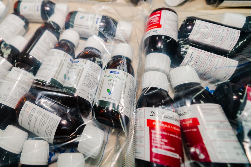 拱北海关打击止咳水走私频传捷报