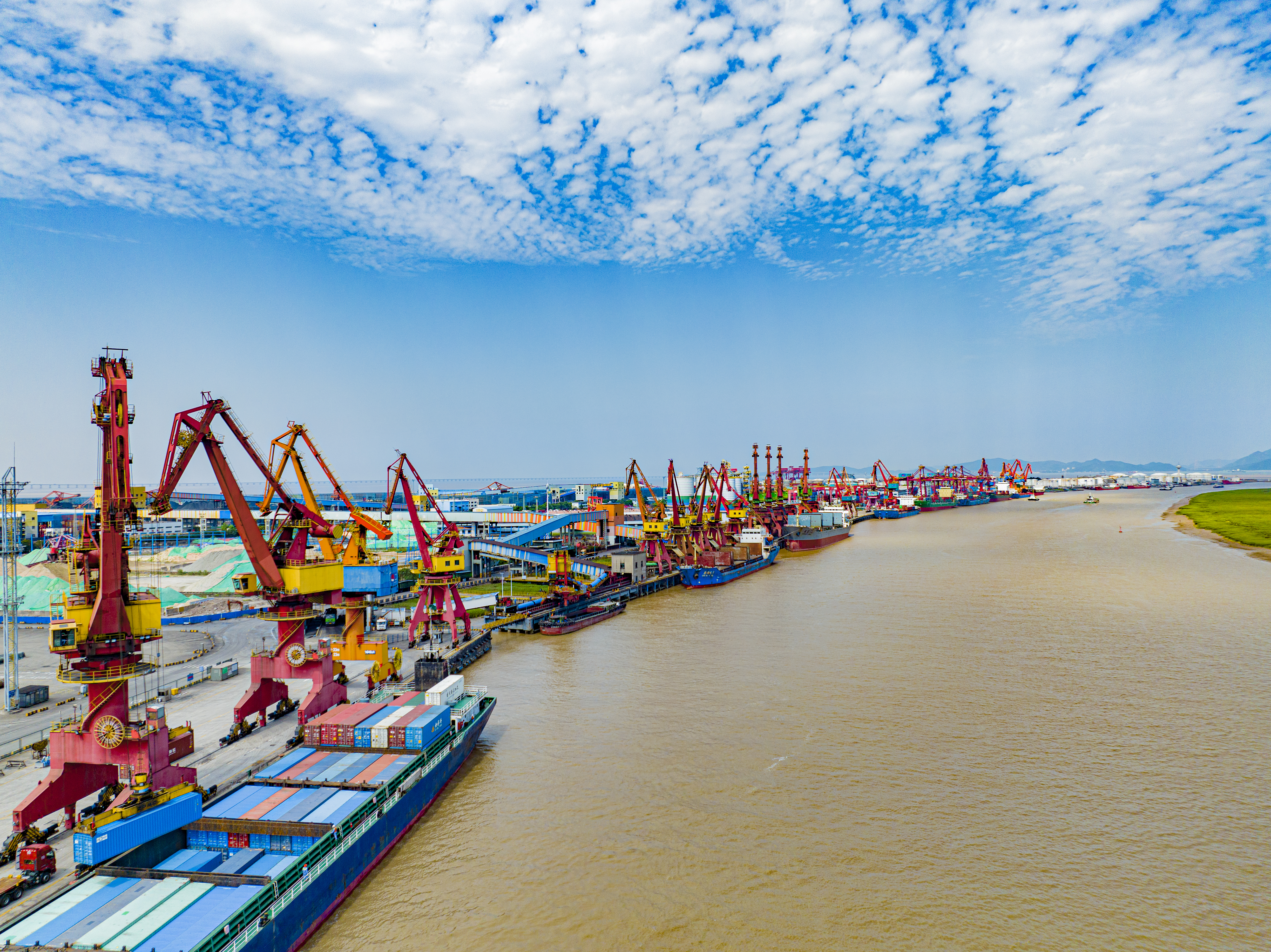 微信图片_20221110105512.jpg 微信图片_20221110105512.jpg