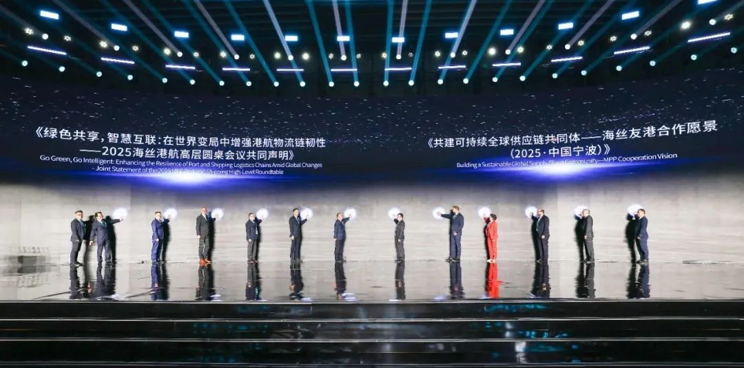 https://mmbiz.qpic.cn/sz_mmbiz_jpg/BVYHvzV577NqeCeHNyITTa0re35QGkwJcMeKfVKkNEVyb8V49ibgJ638DJUdGg6RFEkrElxSO9wS150ODMJXxtQ/640?wx_fmt=jpeg