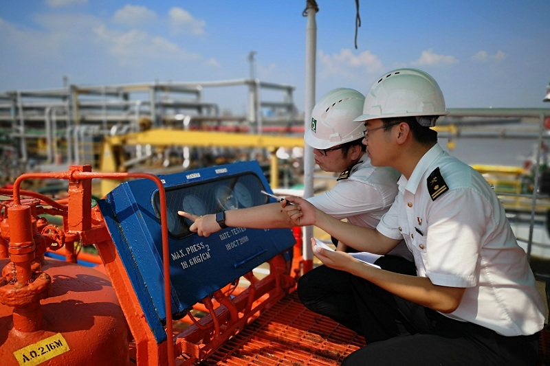 泰州海关助力外贸企业步入内销“快车道”（图）