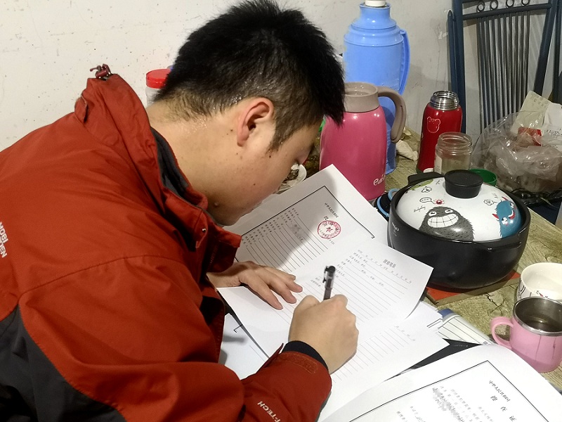 宁波海关破获成品油走私大案 查证走私成品油4万余吨(图)1 宁波海关破获成品油走私大案 查证走私成品油4万余吨(图)1