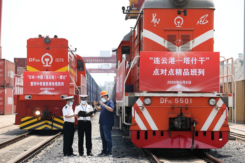 “日本—中国（连云港）—蒙古”整列铁海快线班列在连首发（图）