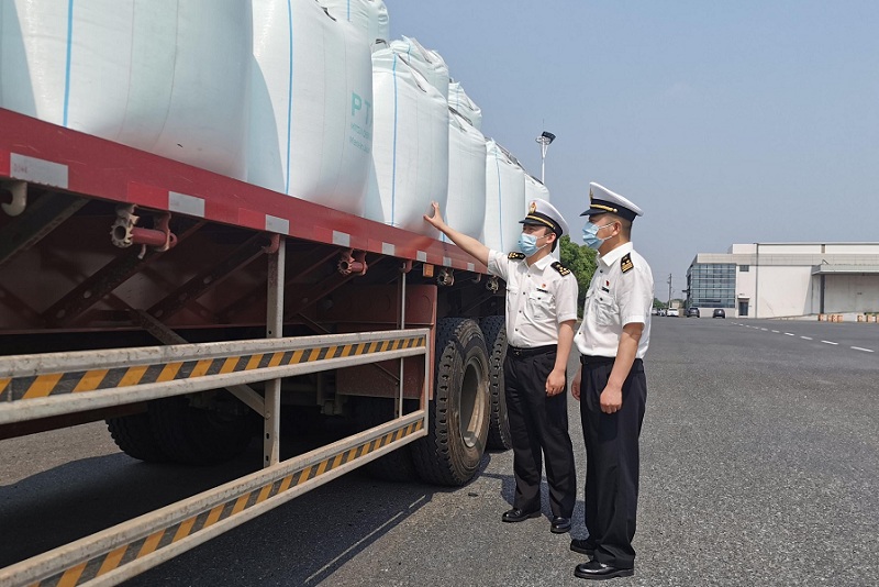 完成非保货物进出区货值12.22亿元 完成非保货物进出区货值12.22亿元