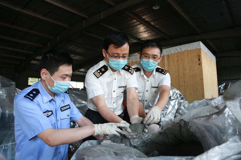 对企图蒙混过关的“洋垃圾”说“不”（图）