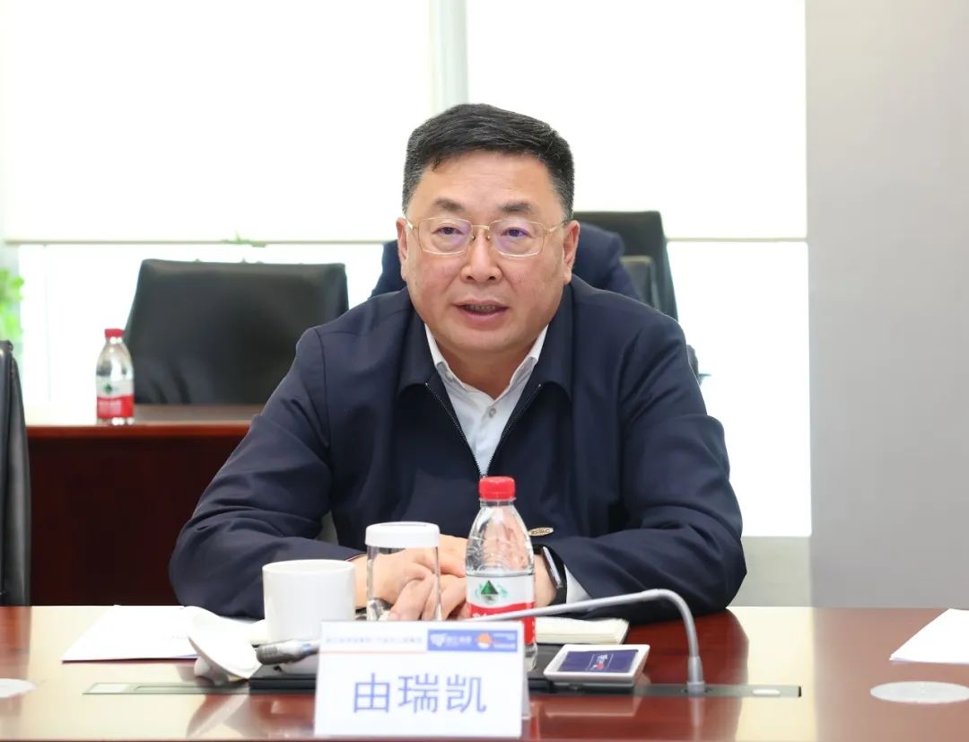 https://mmbiz.qpic.cn/sz_mmbiz_jpg/BVYHvzV577MolX0M8raJdyIv11iccERcD3goBtDTbEESibVVXKGSibLw5QZQNus6nc3Qp6YiabeTicy8FgGcK0b1icuw/640?wx_fmt=jpeg&from=appmsg
